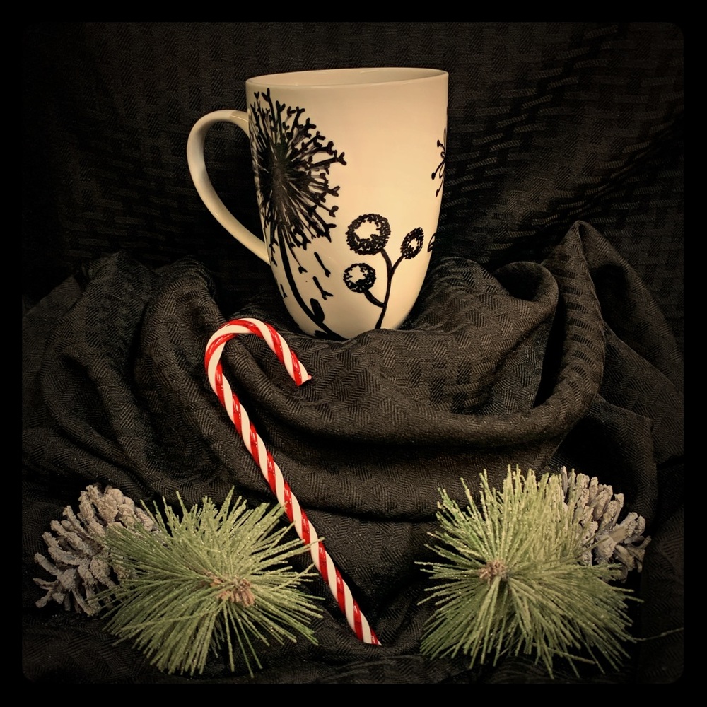 Hand painted dishes: FDA approved and nontoxic